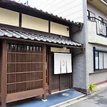 Chika Rakuen